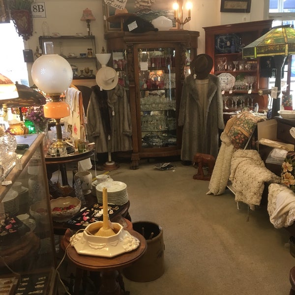 Wilson's Antiques - Antique Shop in Traverse City