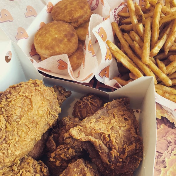 photo taken at popeyes louisiana kitchen by alida s on 4112017 - Popeyes Louisiana Kitchen Spicy Chicken Breast photo taken at popeyes louisiana kitchen by alida s on 4112017 - Popeyes Louisiana Kitchen Spicy Chicken Breast