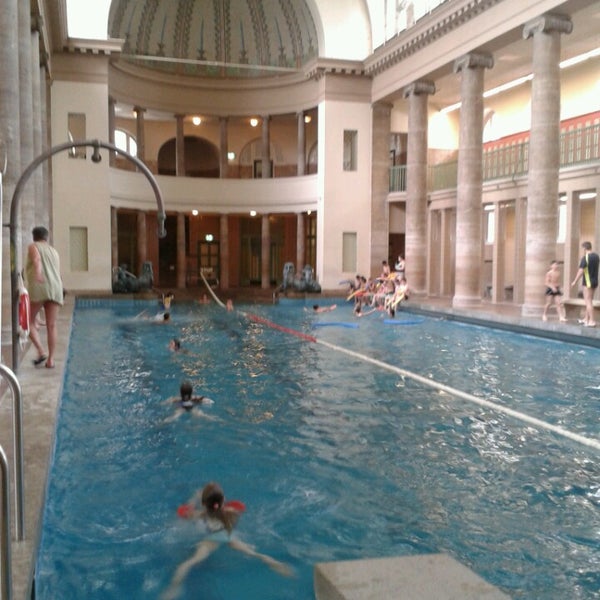 Stadtbad Neukölln Ganghoferstraße 3 12043 Berlin Stadtbad Neukölln - Karl-Marx-Straße - Berlin, Berlin