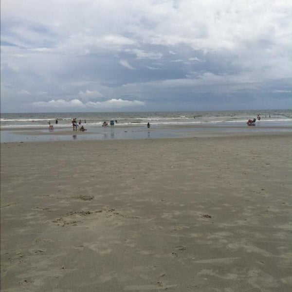 Crescent Beach 12 tips from 735 visitors