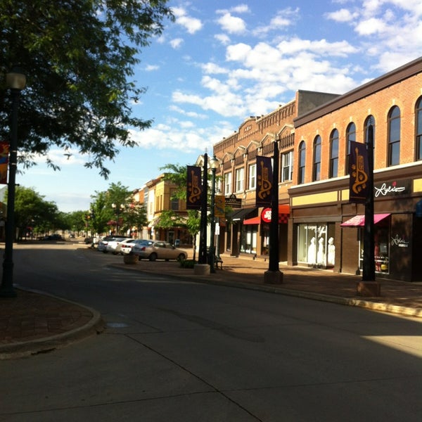 Main Street Cedar Falls - Cedar Falls, IA