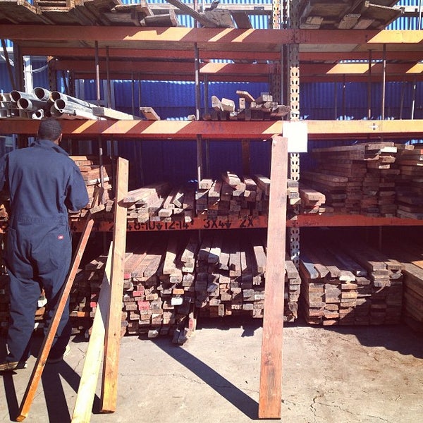 Habitat for Humanity Restore Hardware Store in Oakland