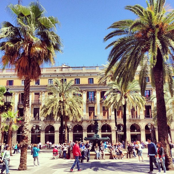 Where's Good? Holiday and vacation recommendations for Barcelona, Spain. What's good to see, when's good to go and how's best to get there.