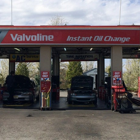 Valvoline Instant Oil Change - 6 tips from 259 visitors