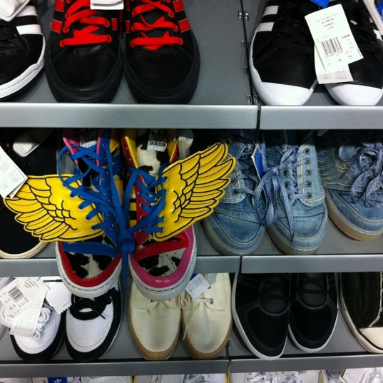 adidas outlet kungsbacka adidas outlet kungsbacka