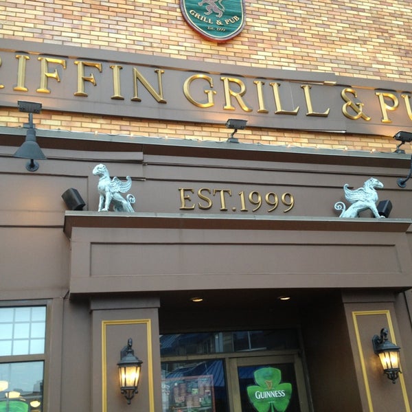 Griffin Grill & Pub - 32 tips