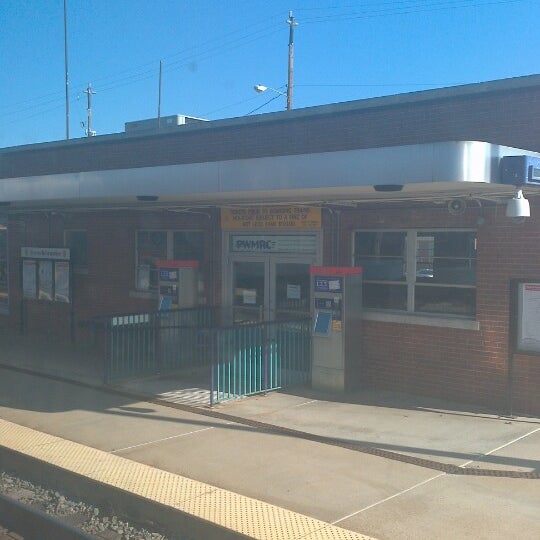 Quantico VRE/AMTRAK Station Train Station