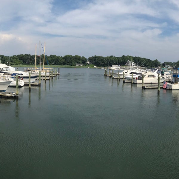 Joey C's Boathouse - Stratford, CT