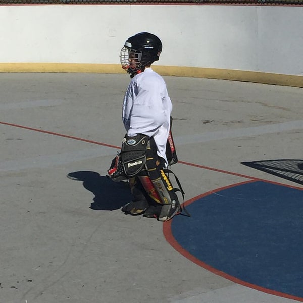Mays landing street hockey