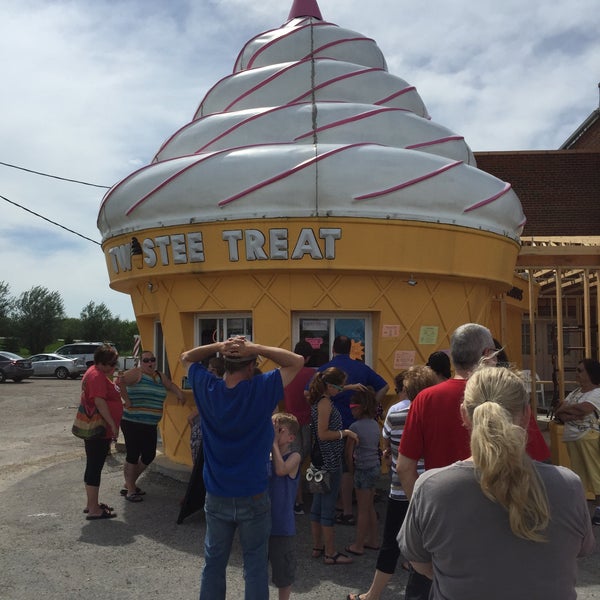 Twistee Treats Ice Cream Shop