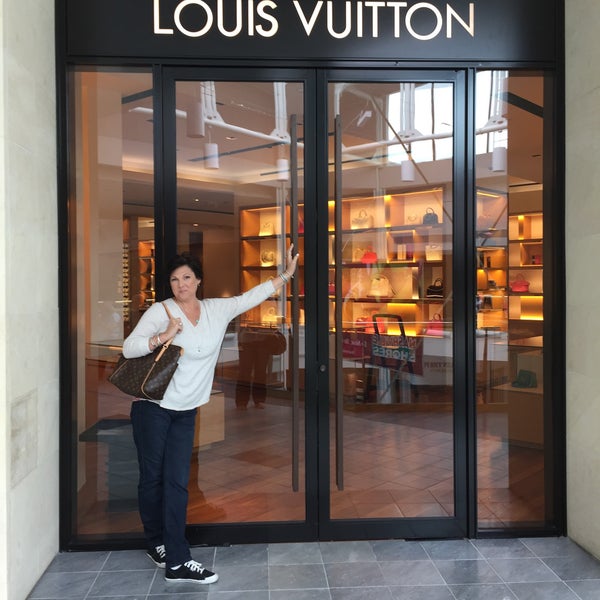 Louis Vuitton Nashville - Boutique in Green Hills