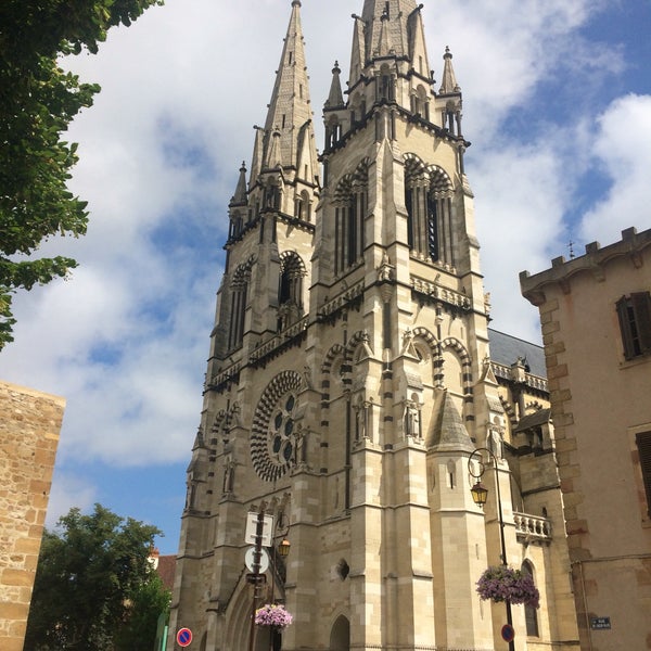 Cathédrale De Moulins