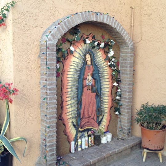 Los Olivos Mexican Patio Downtown Scottsdale 7328 E 2nd St