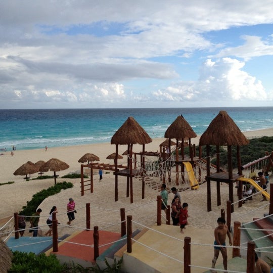Where's Good? Holiday and vacation recommendations for Cancun, Mexiko. What's good to see, when's good to go and how's best to get there.