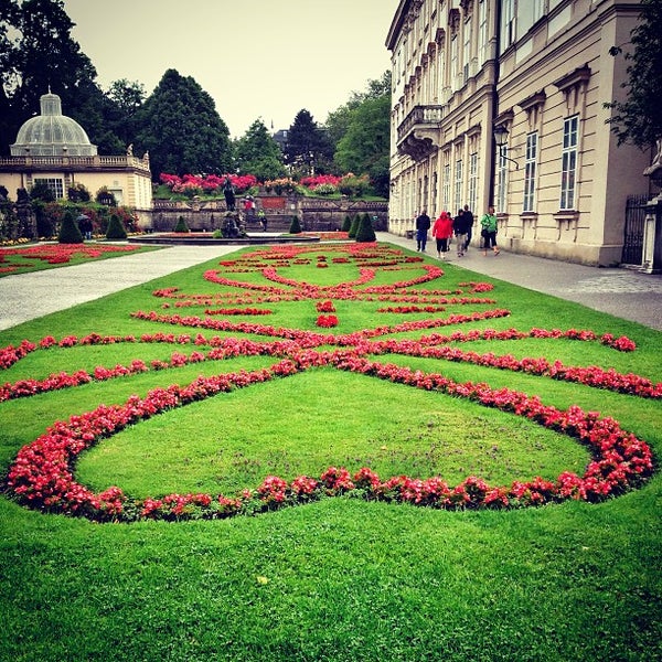 Where's Good? Holiday and vacation recommendations for Salzbourg, Autriche. What's good to see, when's good to go and how's best to get there.