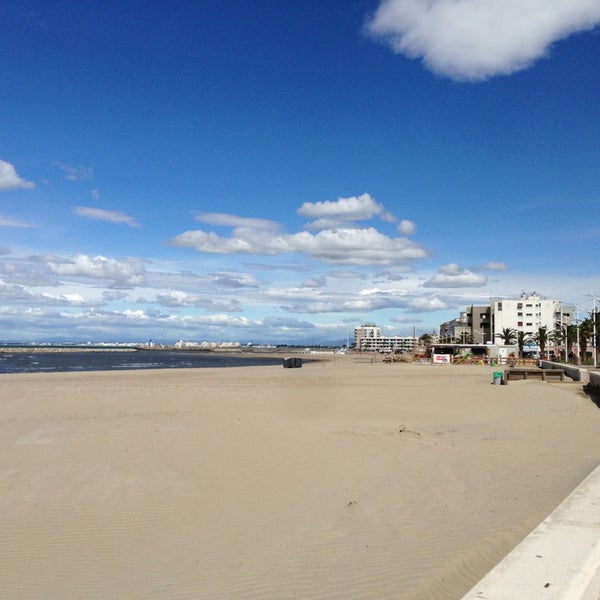 Le GrauduRoi Plage Beach in Le GrauduRoi