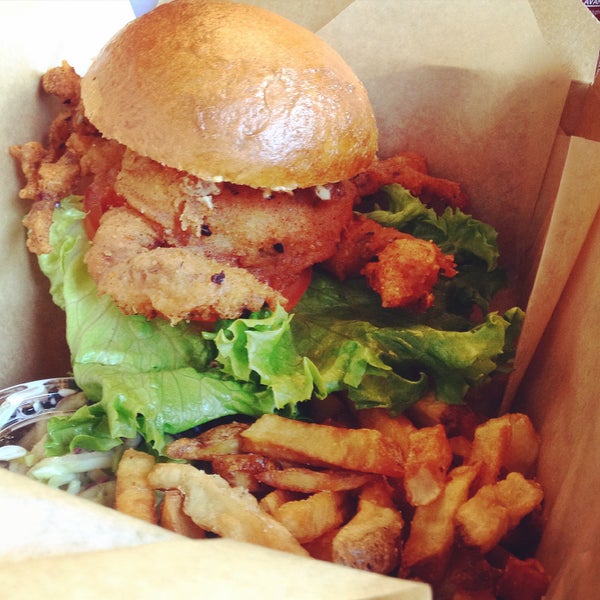 Fresh Off The Boat Seafood Restaurant in Toronto