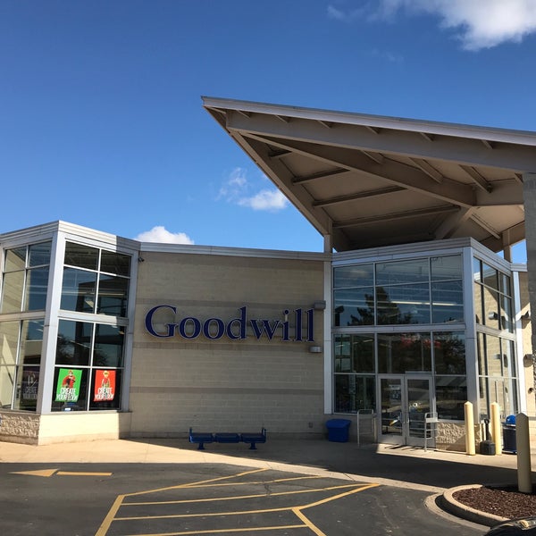 Goodwill Thrift / Vintage Store in Kenosha