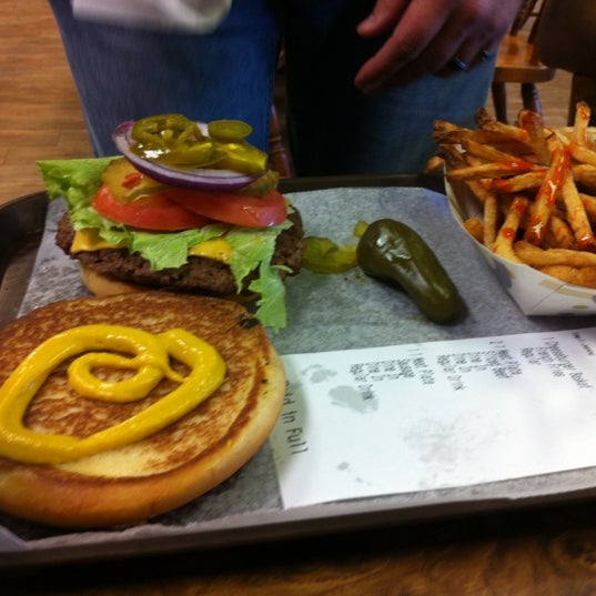 McKenzie's Barbeque & Burgers BBQ Joint in Conroe