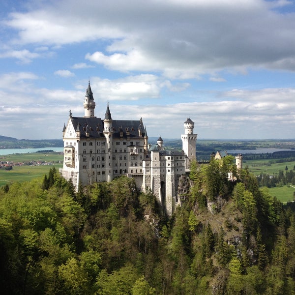 Schloss Neuschwanstein - Palace in Schwangau