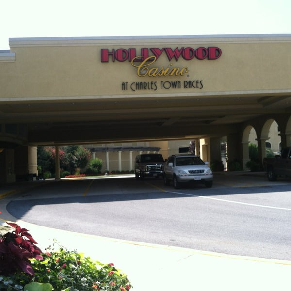 hollywood casino at charles town races entrances