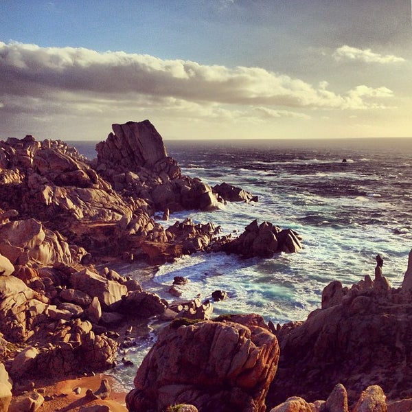 Where's Good? Holiday and vacation recommendations for Corsica, France. What's good to see, when's good to go and how's best to get there.