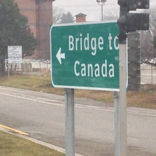 Canada & United States Border - 15 tips from 3813 visitors