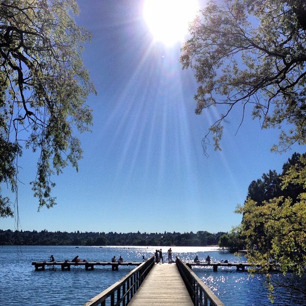 Where's Good? Holiday and vacation recommendations for Seattle, United States. What's good to see, when's good to go and how's best to get there.