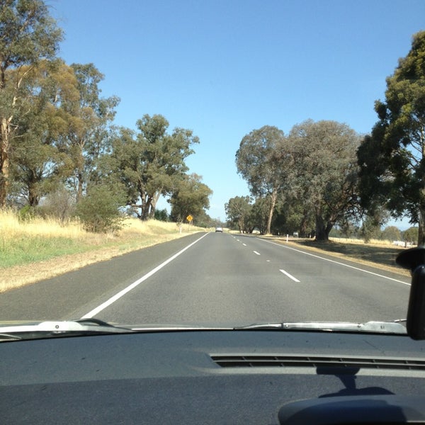 The Great Alpine Road Garden Center