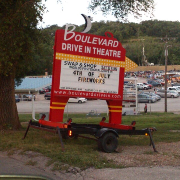 Boulevard Drive-In Theatre - 16 tips
