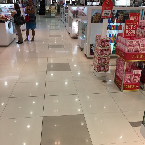 kicks sm department store
