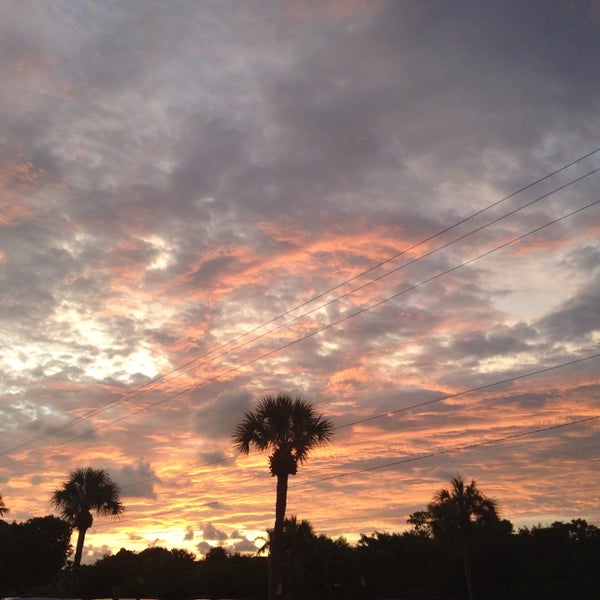 The Boathouse - Old Naples - Naples, FL