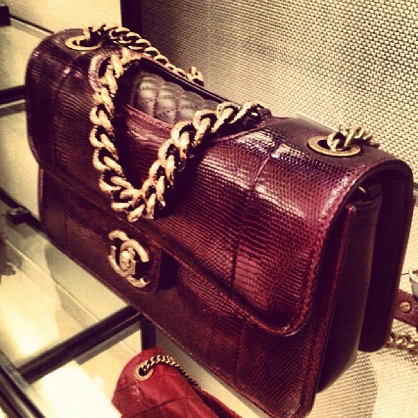 Neiman Marcus Beverly Hills - Department Store in West Los Angeles