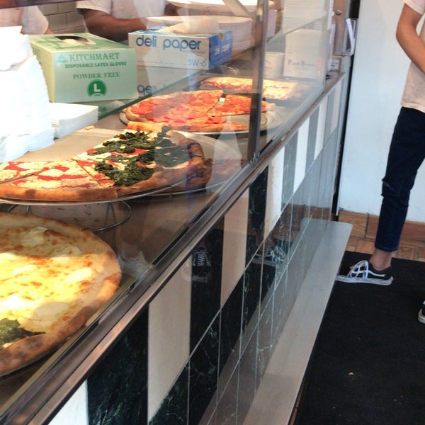 Joe's Pizza Williamsburg Brooklyn, NY