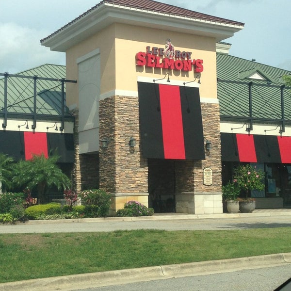 Lee Roy Selmon's Southern / Soul Food Restaurant in Sarasota
