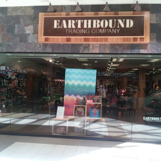 download earthbound trading store near me