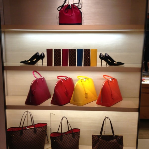 Louis Vuitton New York Ny, 611 5th Ave, Shoe Stores