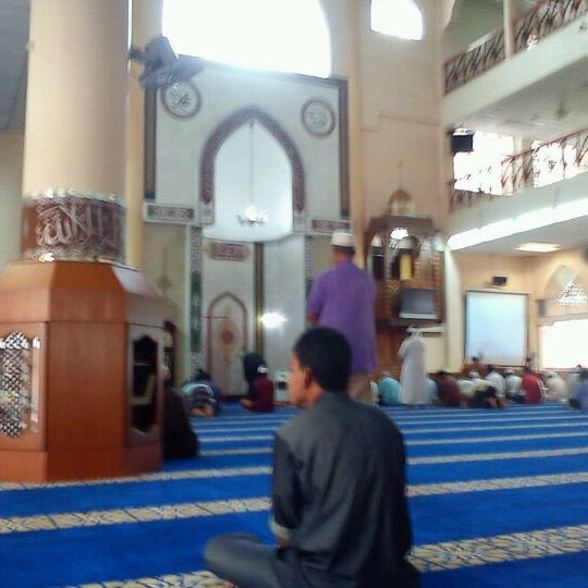 Masjid Al-Muqarrabin - Bandar Tasik Selatan