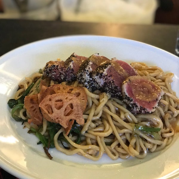 Pomelo New American Restaurant in San Francisco