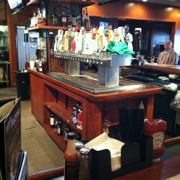 Bar Louie Evansville East Side 7700 Eagle Crest Blvd