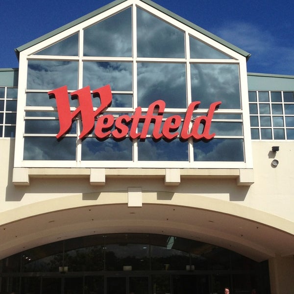 Westfield Tuggerah Shopping Mall in Tuggerah