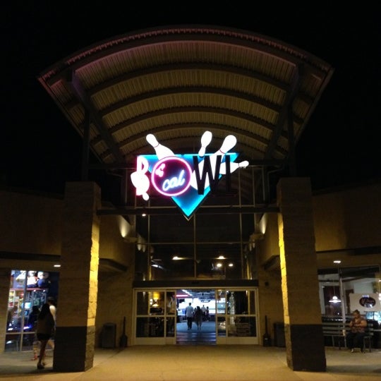 Cal Bowl Lakewood Mutual Lakewood, CA