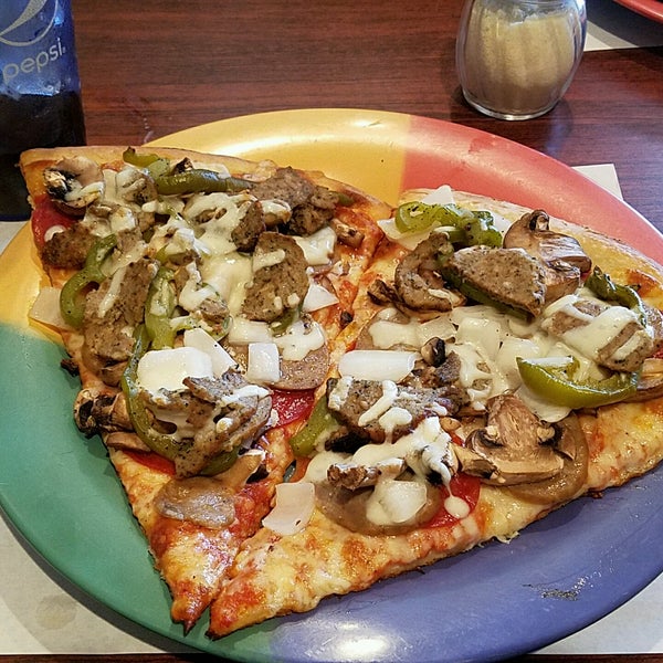 Ferrara Pizza And Pasta Italian Restaurant in Orlando