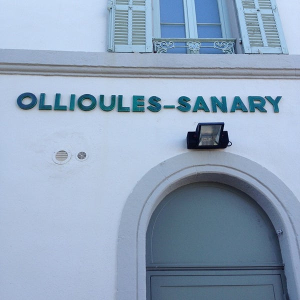 Gare SNCF d'Ollioules—Sanary - Le Petit Plan