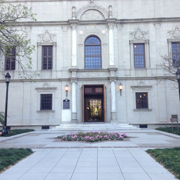 Central Library (Houston Public Library) - Library In Downtown Houston