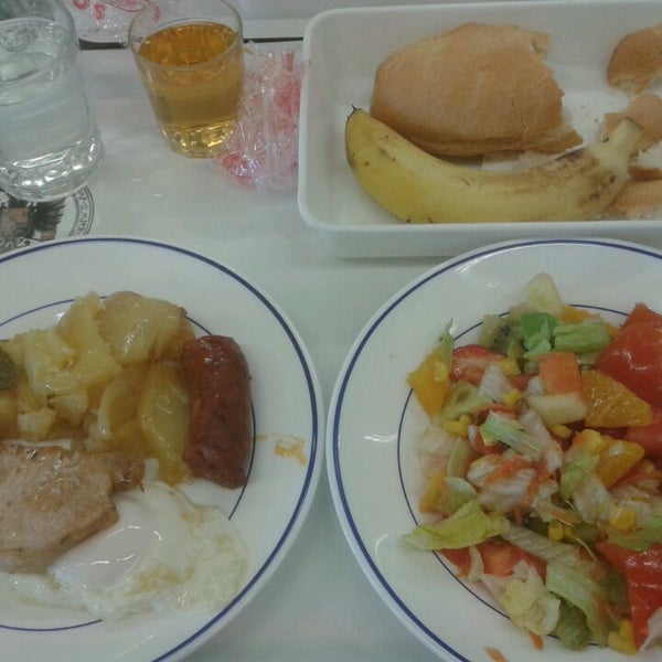 Photos at Comedor Universitario Fuentenueva - College Cafeteria in ... Photos at Comedor Universitario Fuentenueva - College Cafeteria in ...