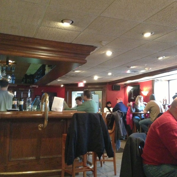 Woodstock Public House Downtown Woodstock Woodstock, IL