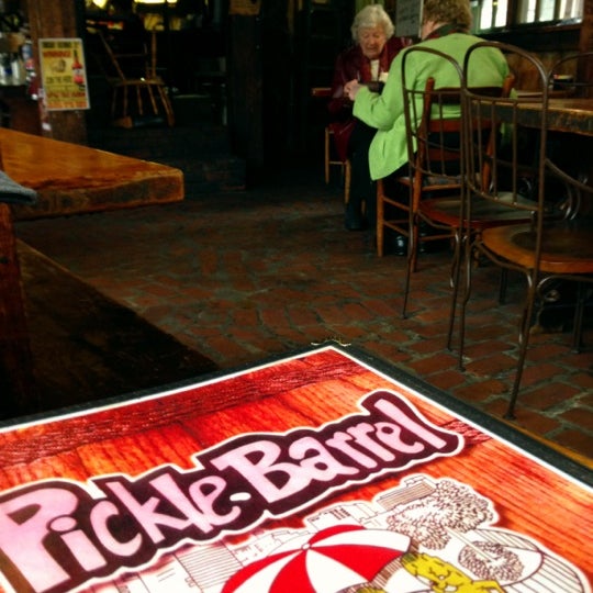 Pickle Barrel - Downtown Chattanooga - Chattanooga, TN