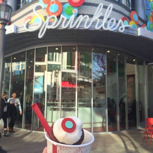 Sprinkles Cupcakes & Ice Cream Cupcake Shop in Las Vegas Sprinkles Cupcakes & Ice Cream Cupcake Shop in Las Vegas