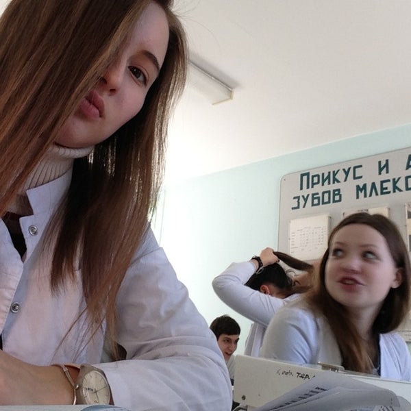 Отбеливающие полоски blend a med crest